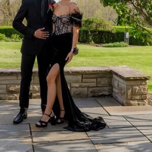 Prom dress only ever worn once